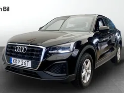 Brilliantsvart Begagnad 2023 Audi Q2 Proline SUV | 239 000 kr (Marknadspris)
