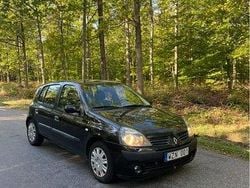 Svart Begagnad 2005 Renault Clio R.S. Halvkombi | 16 000 kr (Bra pris)