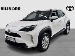 Vit Begagnad 2022 Toyota Yaris Cross Active SUV | 278 800 kr (Marknadspris)