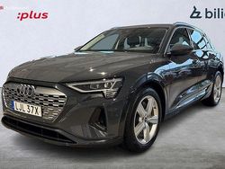 Grå Begagnad 2024 Audi Q8 e-tron Proline SUV | 579 000 kr (Superpris)