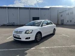Vit Begagnad 2008 Toyota Avensis Sedan | 43 500 kr (Marknadspris)