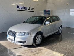 Silver Begagnad 2008 Audi A3 Sportback Attraction Halvkombi | 69 900 kr (Marknadspris)