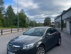 Grå Begagnad 2009 Opel Insignia Edition Halvkombi | 55 000 kr (Marknadspris)