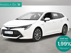 Vit Begagnad 2020 Toyota Corolla Hybrid Executive Kombi | 249 900 kr (Marknadspris)