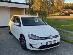 Begagnad 2015 VW e-Golf Halvkombi | 96 000 kr (Marknadspris)