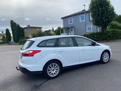 Vit Begagnad 2012 Ford Focus Kombi | 49 000 kr (Marknadspris)