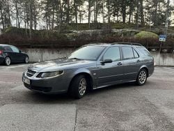 Grå Begagnad 2007 Saab 9-5 Linear Kombi | 15 000 kr (Marknadspris)