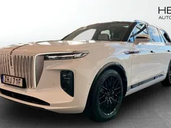 Hongqi E-HS9