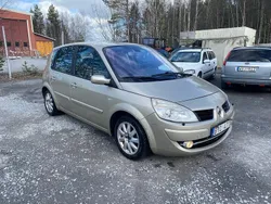 Ljusgrå Begagnad 2007 Renault Scénic II Minibuss | 19 900 kr (Marknadspris)