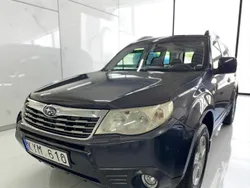 Mörkgrå (grå) Begagnad 2010 Subaru Forester SUV | 46 900 kr (Superpris)