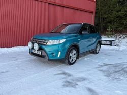 Ljusgrön Begagnad 2015 Suzuki Vitara GL SUV | 109 500 kr (Marknadspris)
