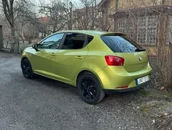 Grön Begagnad 2009 Seat Ibiza Style Halvkombi | 42 000 kr (Marknadspris)