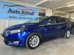 Blå Begagnad 2016 Ford Focus Titanium Kombi | 60 000 kr (Bra pris)