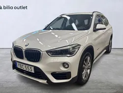 Vit Begagnad 2015 BMW X1 Sport Line SUV | 189 000 kr (Marknadspris)