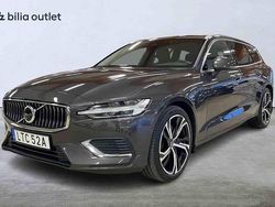 Grå Begagnad 2023 Volvo V60 Kombi | 409 900 kr (Lite dyr)