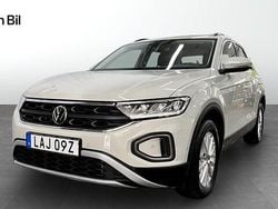 Grå (ascot grey) Begagnad 2022 VW T-Roc Life SUV | 244 900 kr (Bra pris)