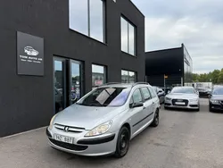 Ljusgrå Begagnad 2002 Peugeot 307 Kombi | 19 000 kr (Lite dyr)