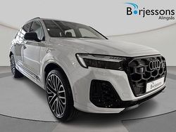 Vit Ny 2025 Audi Q7 S-Line SUV | 1 099 000 kr (Marknadspris)