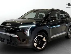 Svart (black) Ny 2025 Kia EV3 4 SUV | 473 331 kr