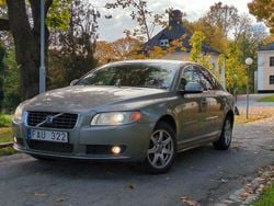 Grön Begagnad 2007 Volvo S80 Momentum Sedan | 29 900 kr (Marknadspris)