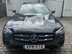 Grå Begagnad 2021 Mercedes E220 Kombi | 439 800 kr (Dyr)