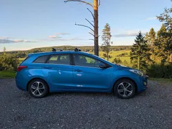 Blå Begagnad 2017 Hyundai i30 Kombi | 92 000 kr (Marknadspris)