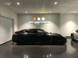 Svart (svartmetallic/svart läder) Begagnad 2010 Porsche Panamera Turbo Sedan | 239 900 kr (Marknadspris)