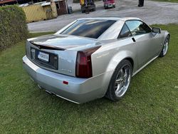 Grå Begagnad 2004 Cadillac XLR Cab | 229 000 kr