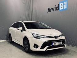Vit Begagnad 2017 Toyota Avensis Kombi | 162 700 kr (Lite dyr)