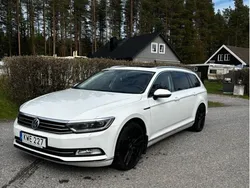 Vit Begagnad 2016 VW Passat GT Kombi | 120 000 kr