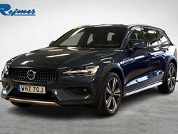 Begagnad 2021 Volvo V60 CC Kombi | 299 800 kr (Marknadspris)