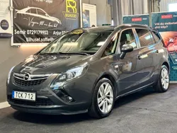 Mörkgrå (grå) Begagnad 2015 Opel Zafira Tourer Minibuss | 74 900 kr