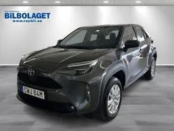 Mörkgrå (grå) Begagnad 2022 Toyota Yaris Cross Active SUV | 269 900 kr (Marknadspris)