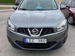 Grå Begagnad 2011 Nissan Qashqai +2 SUV | 65 000 kr (Marknadspris)