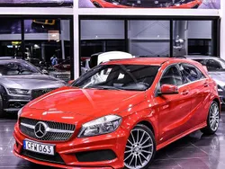 Röd Begagnad 2014 Mercedes A180 AMG line Halvkombi | 109 900 kr (Marknadspris)