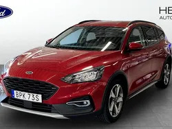 Röd (red) Begagnad 2021 Ford Focus Active Kombi | 179 900 kr (Marknadspris)