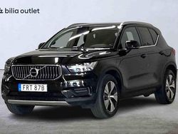 Svart Begagnad 2022 Volvo XC40 SUV | 274 900 kr