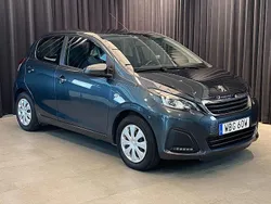 Grå Begagnad 2021 Peugeot 108 Active Halvkombi | 99 500 kr (Marknadspris)
