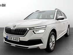 Vit Begagnad 2023 Skoda Kamiq Ambition SUV | 221 900 kr (Marknadspris)