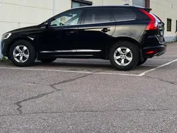 Svart Begagnad 2017 Volvo XC60 Standard SUV | 220 000 kr (Bra pris)
