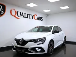 Vit Begagnad 2020 Renault Mégane IV Bose Edition Halvkombi | 349 800 kr (Dyr)