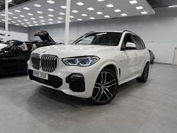 Vit Begagnad 2019 BMW X5 M Sport SUV | 584 900 kr (Marknadspris)