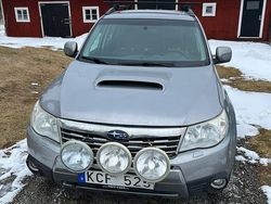 Grå metallic Begagnad 2009 Subaru Forester SUV | 5 000 kr (Superpris)