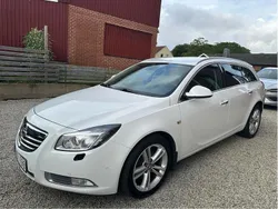 Vit Begagnad 2011 Opel Insignia Cosmo Kombi | 65 000 kr (Superpris)