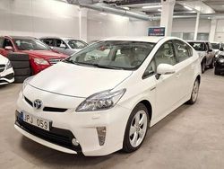 Vit Begagnad 2012 Toyota Prius Halvkombi | 150 000 kr