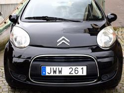 Svart Begagnad 2010 Citroën C1 Halvkombi | 49 800 kr (Marknadspris)