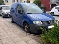 Blå Begagnad 2008 VW Caddy Minibuss | 22 000 kr (Superpris)