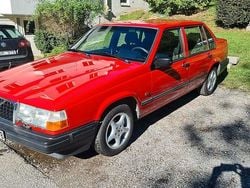 Röd Begagnad 1996 Volvo 940 Sedan | 54 900 kr