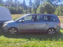 Grå Begagnad 2007 Opel Zafira Minibuss | 9 000 kr (Marknadspris)