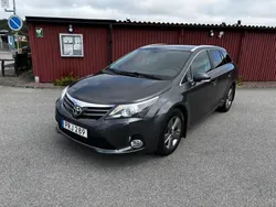 Grå Begagnad 2015 Toyota Avensis Edition Kombi | 115 000 kr (Bra pris)